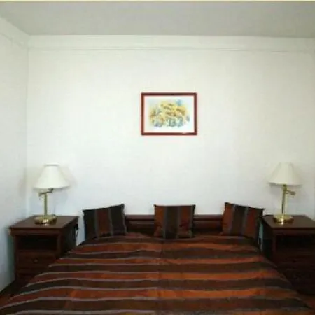 Albatros Apartman Appartement Bük